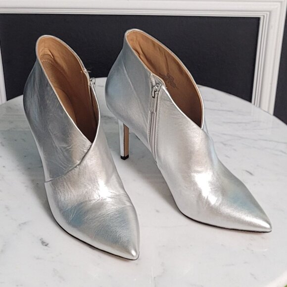 Jessica Simpson JS-Layra Platinum Metalic Booties – Size 9 - Picture 2 of 9
